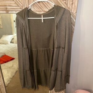 Free People NWT Oversized Jacket with Hood Size XS, Olive Green